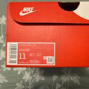Nike Dunks